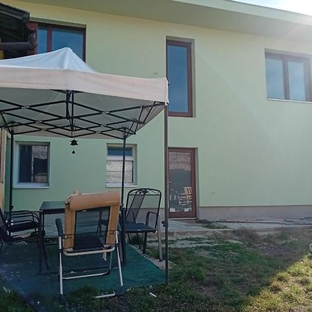 Statek Apartman Veverska Bityska Kültér fotó