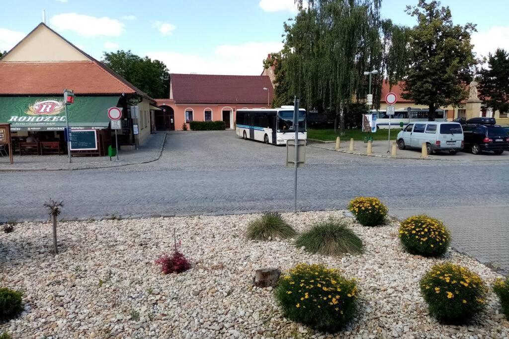 Statek Apartman Veverska Bityska Kültér fotó